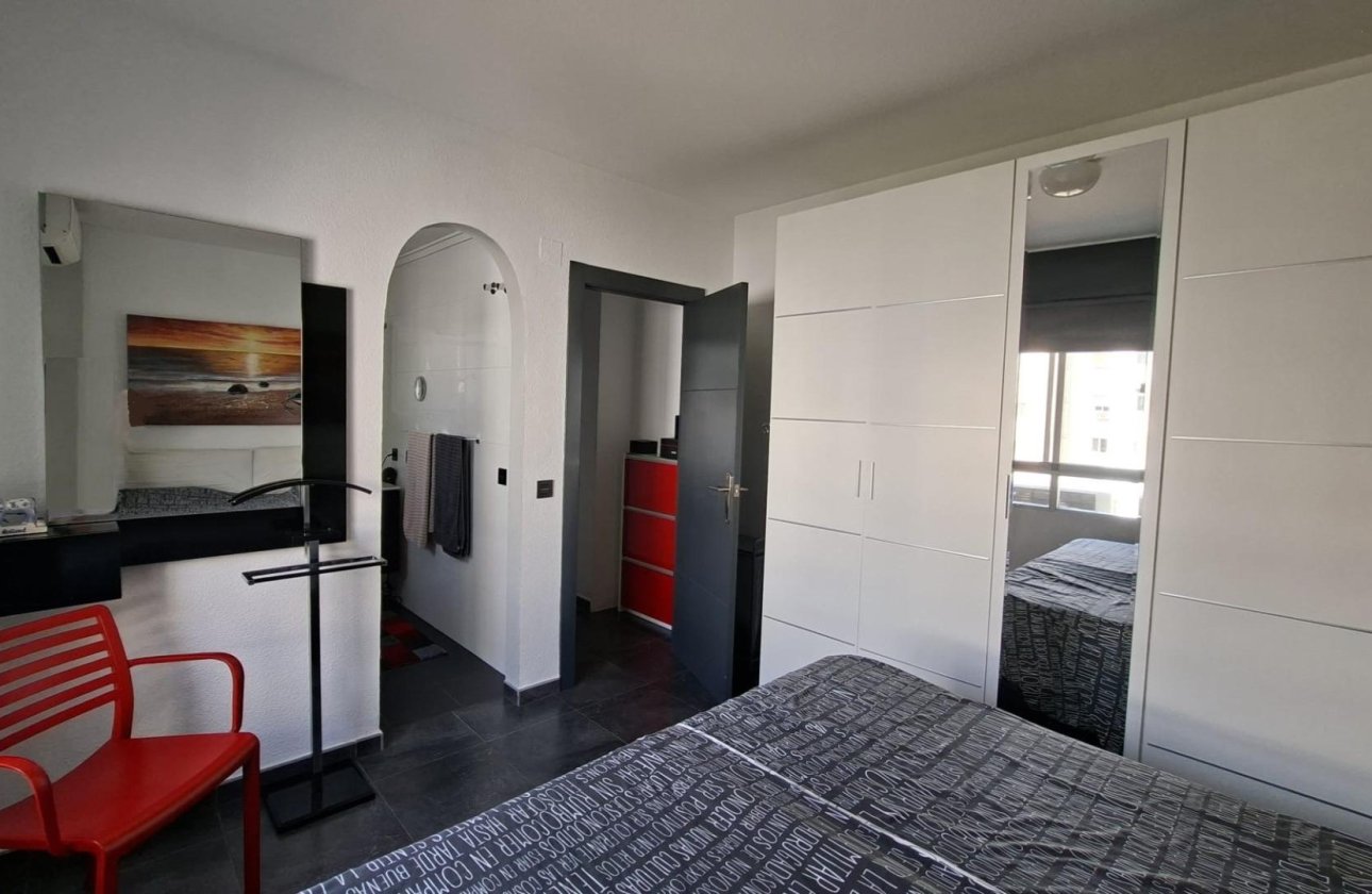Herverkoop - Appartement -
Torrevieja - Acequion