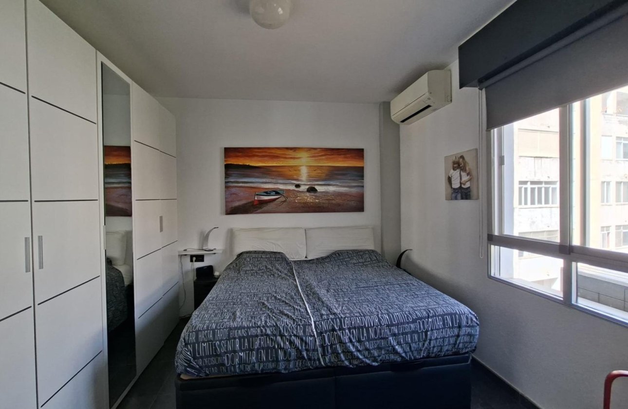 Herverkoop - Appartement -
Torrevieja - Acequion