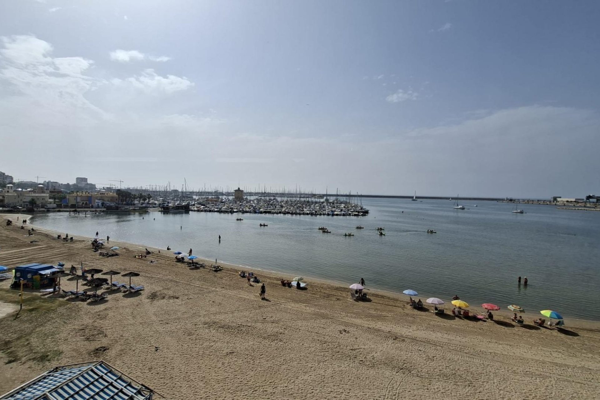 Herverkoop - Appartement -
Torrevieja - Acequion