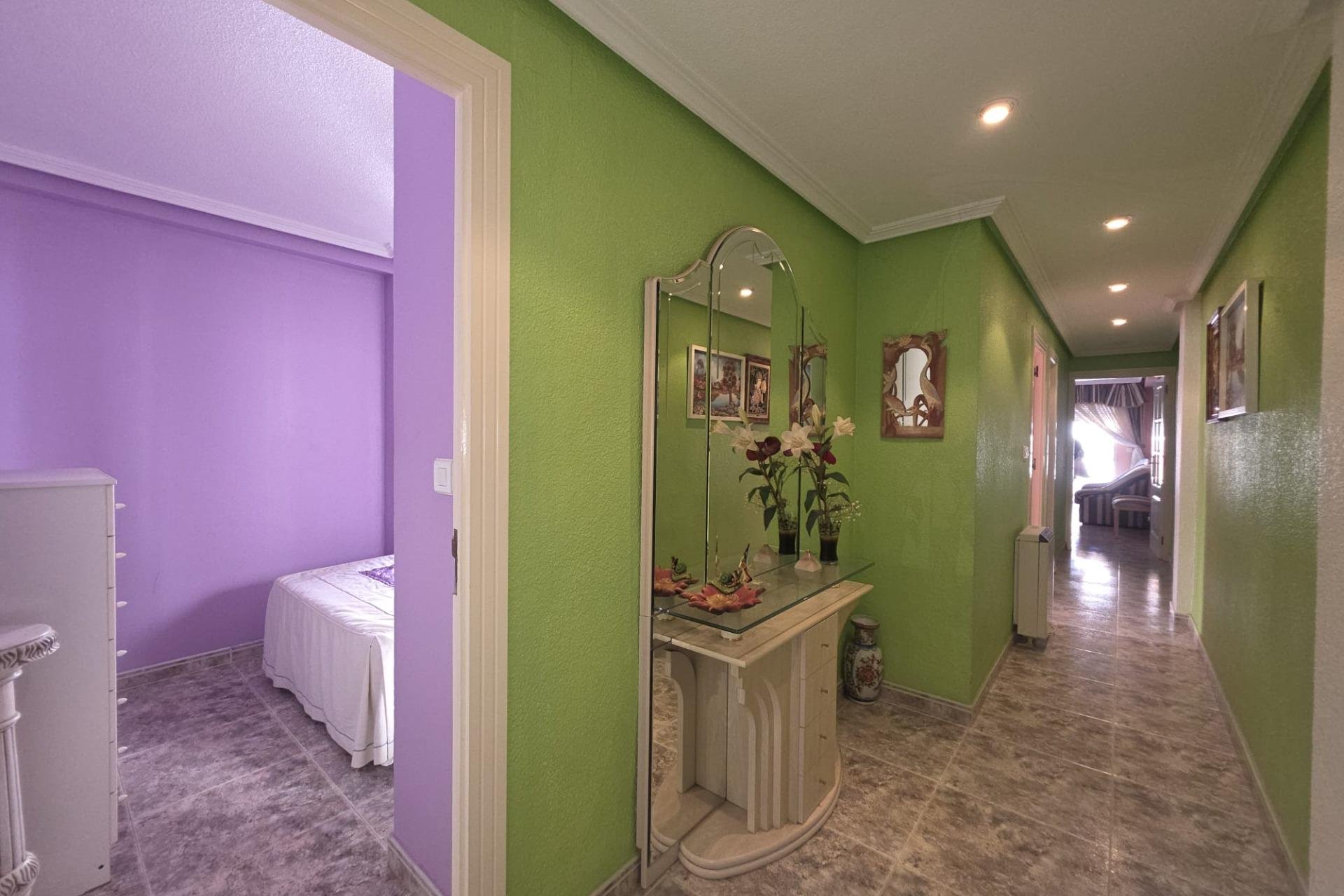 Herverkoop - Appartement -
Torrevieja - Acequion