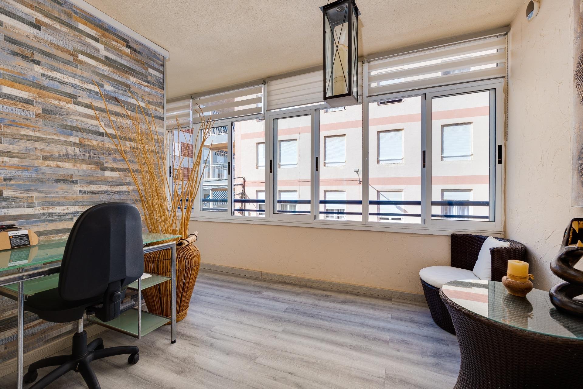 Herverkoop - Appartement -
Torrevieja - Acequion