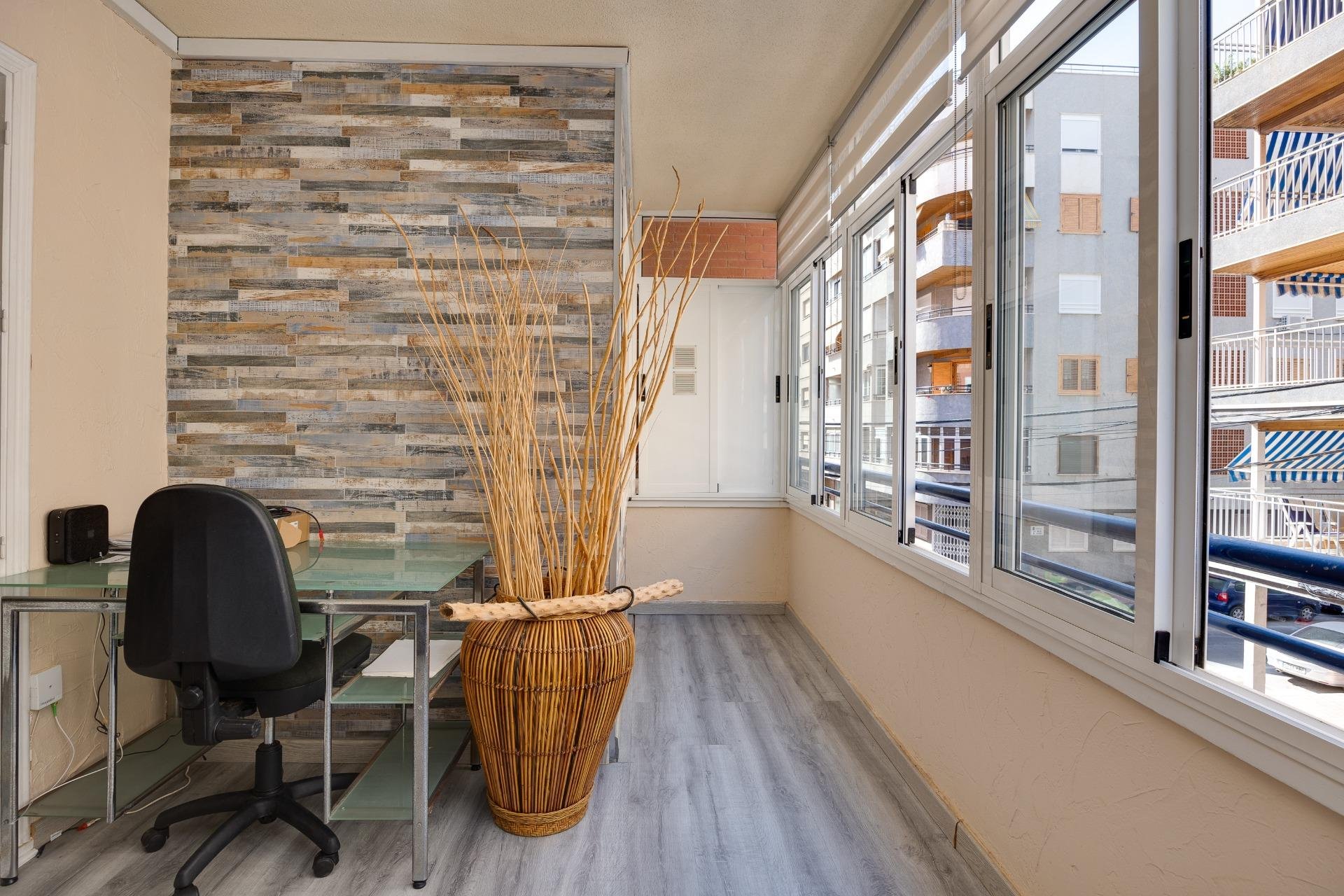 Herverkoop - Appartement -
Torrevieja - Acequion