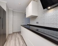 Herverkoop - Appartement -
Torrevieja - Acequion