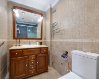 Herverkoop - Appartement -
Torrevieja - Acequion