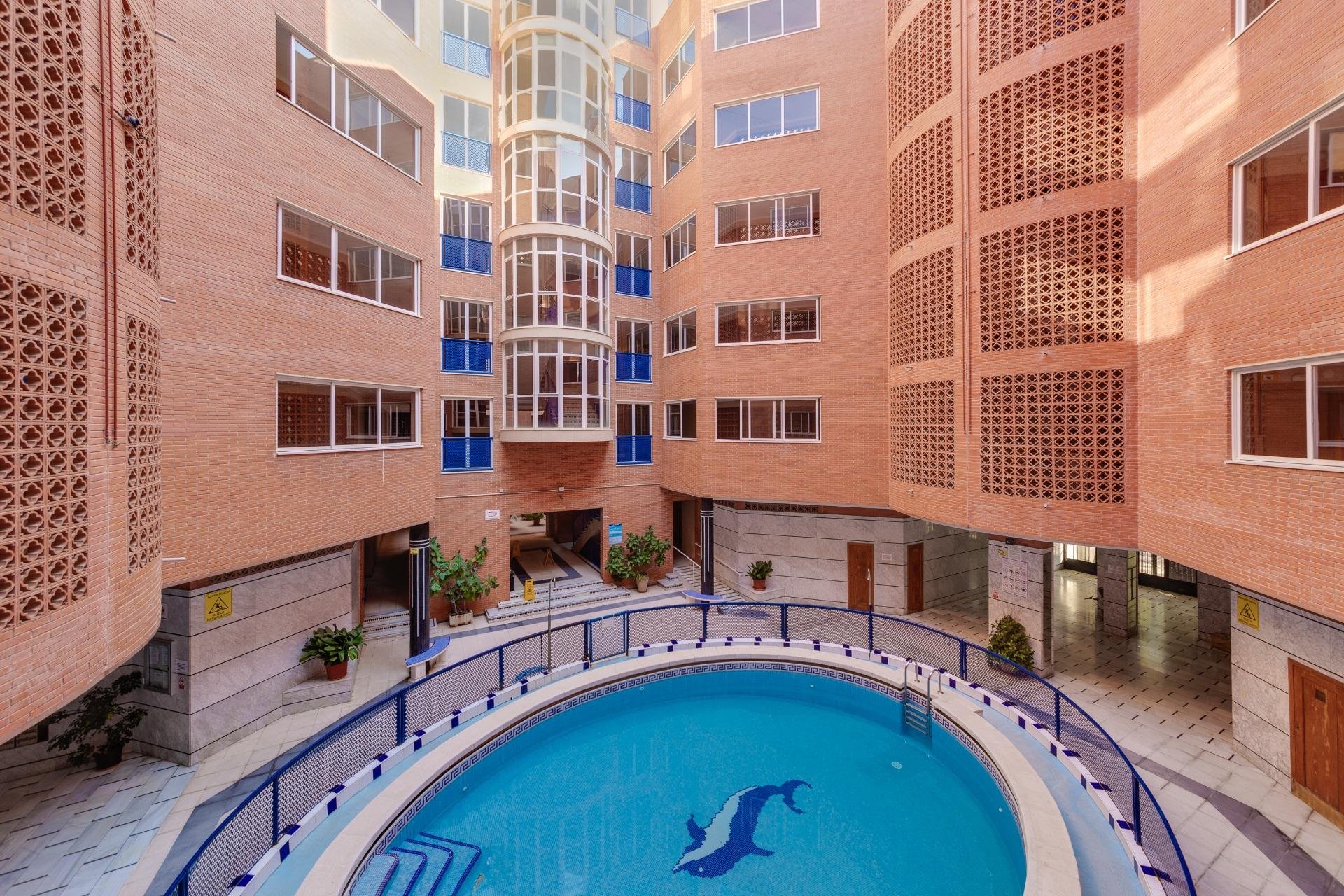 Herverkoop - Appartement -
Torrevieja - Acequion