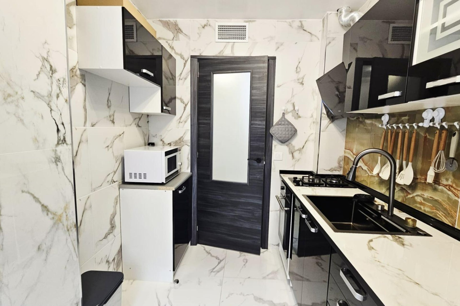 Herverkoop - Appartement -
Torrevieja - Acequion