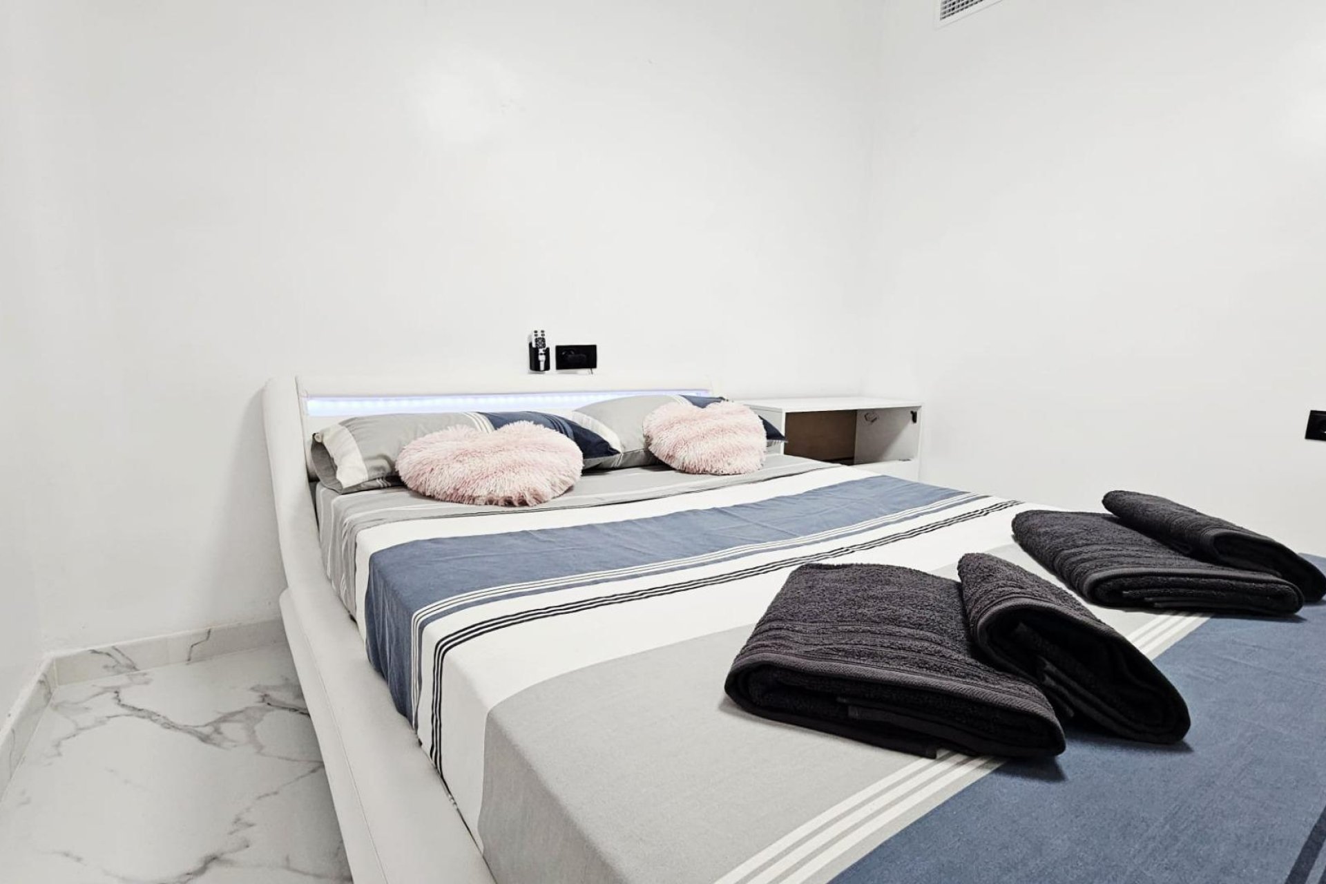 Herverkoop - Appartement -
Torrevieja - Acequion