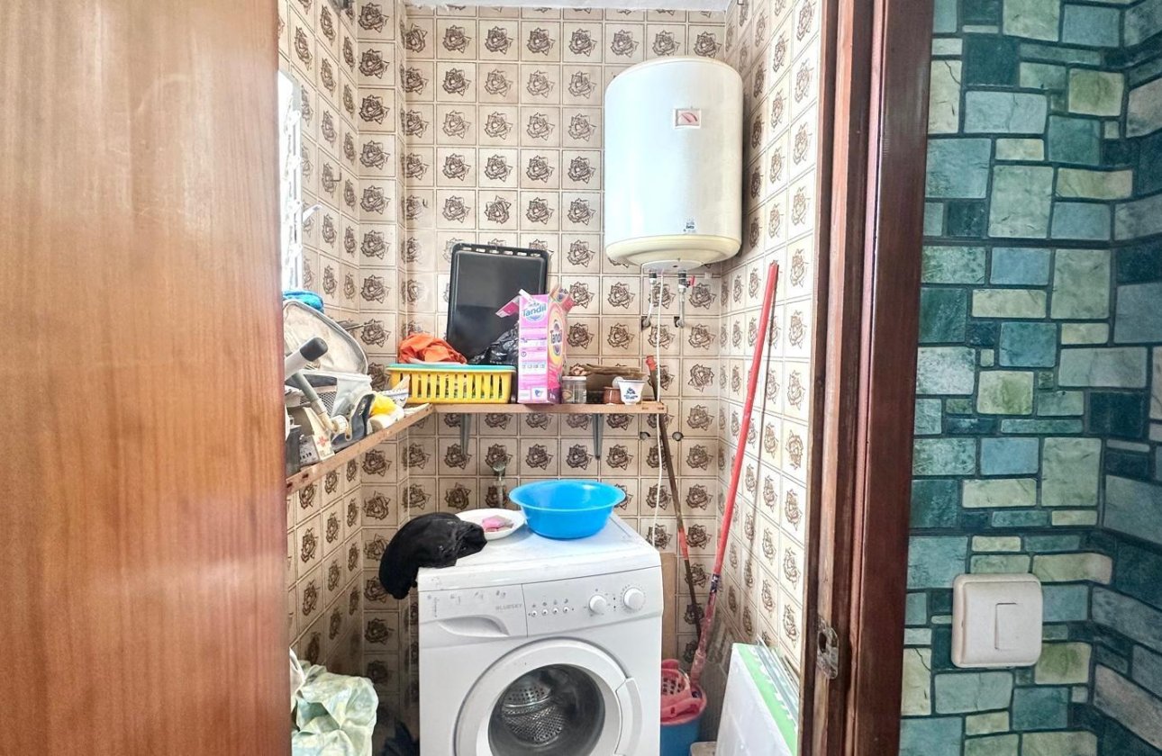 Herverkoop - Appartement -
Torrevieja - Acequion