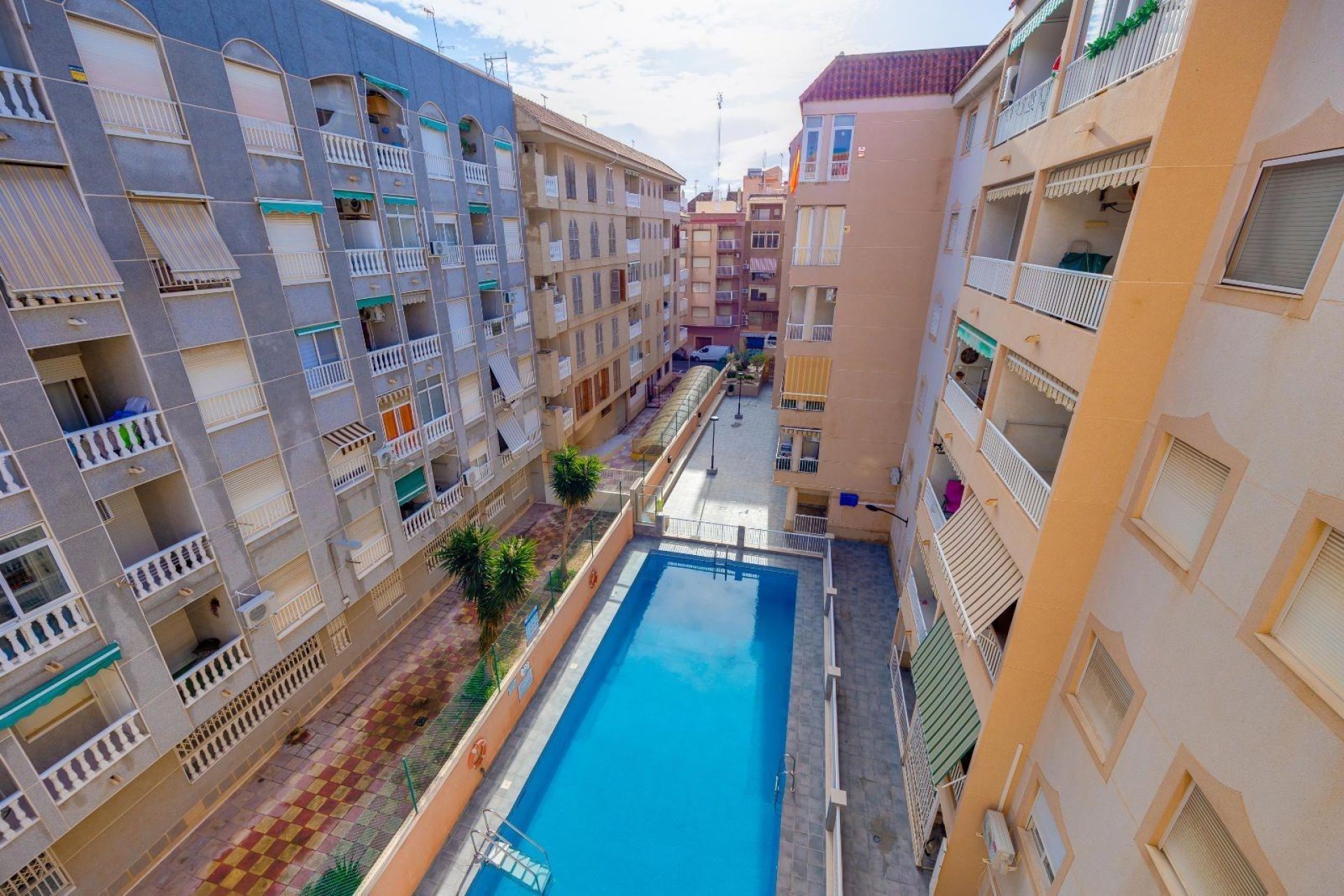 Herverkoop - Appartement -
Torrevieja - Acequion