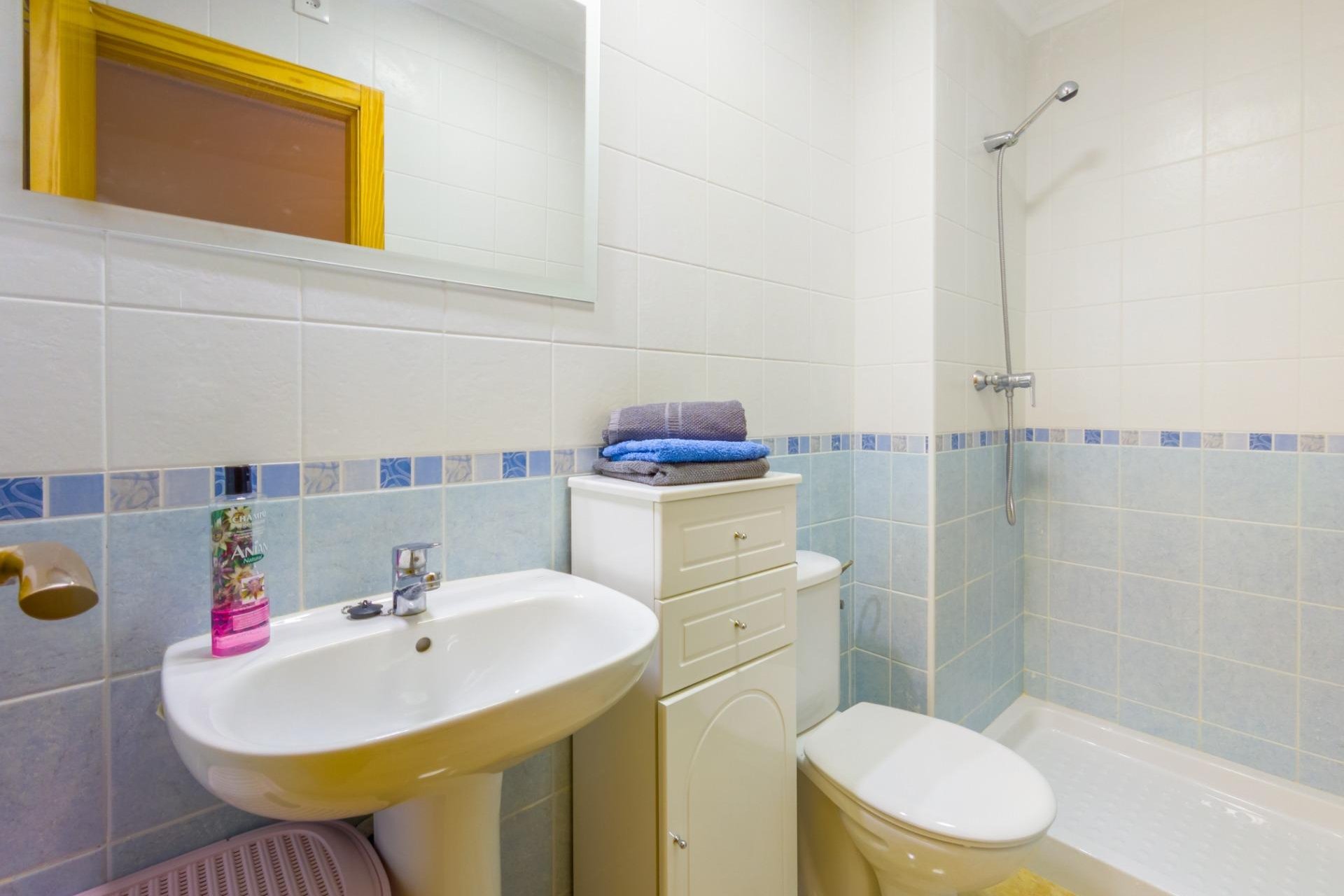 Herverkoop - Appartement -
Torrevieja - Acequion