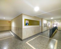 Herverkoop - Appartement -
Torrevieja - Acequion