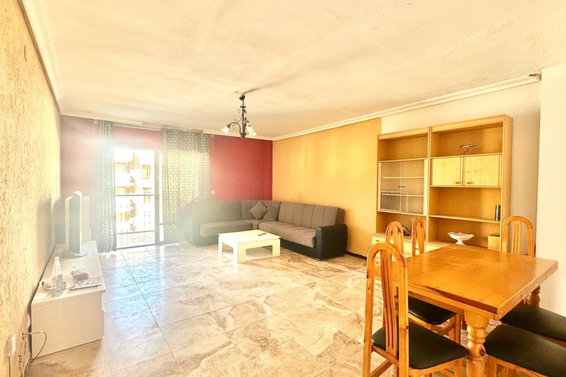 Herverkoop - Appartement -
Torrevieja - Acequion