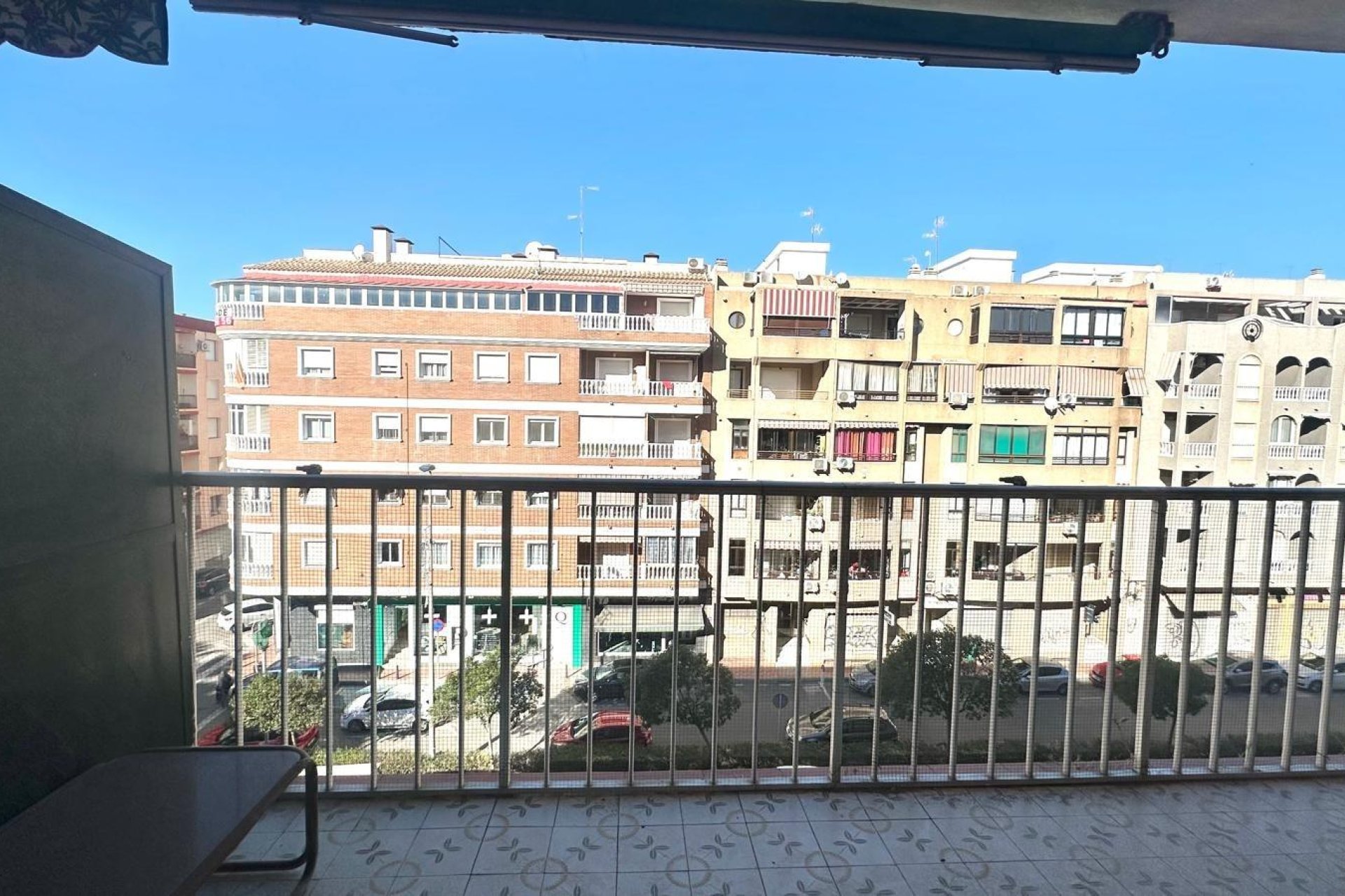 Herverkoop - Appartement -
Torrevieja - Acequion