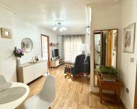 Herverkoop - Appartement -
Torrevieja - Acequion