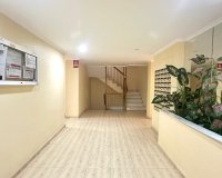Herverkoop - Appartement -
Torrevieja - Acequion
