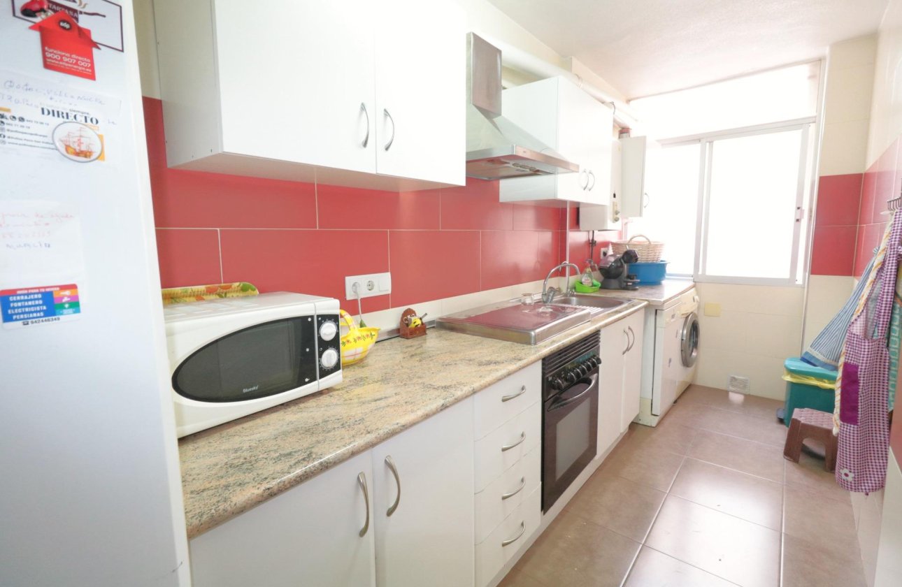 Herverkoop - Appartement -
Torrevieja - Acequion