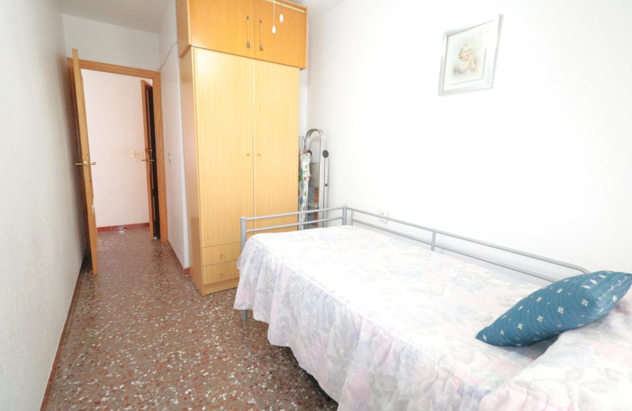 Herverkoop - Appartement -
Torrevieja - Acequion