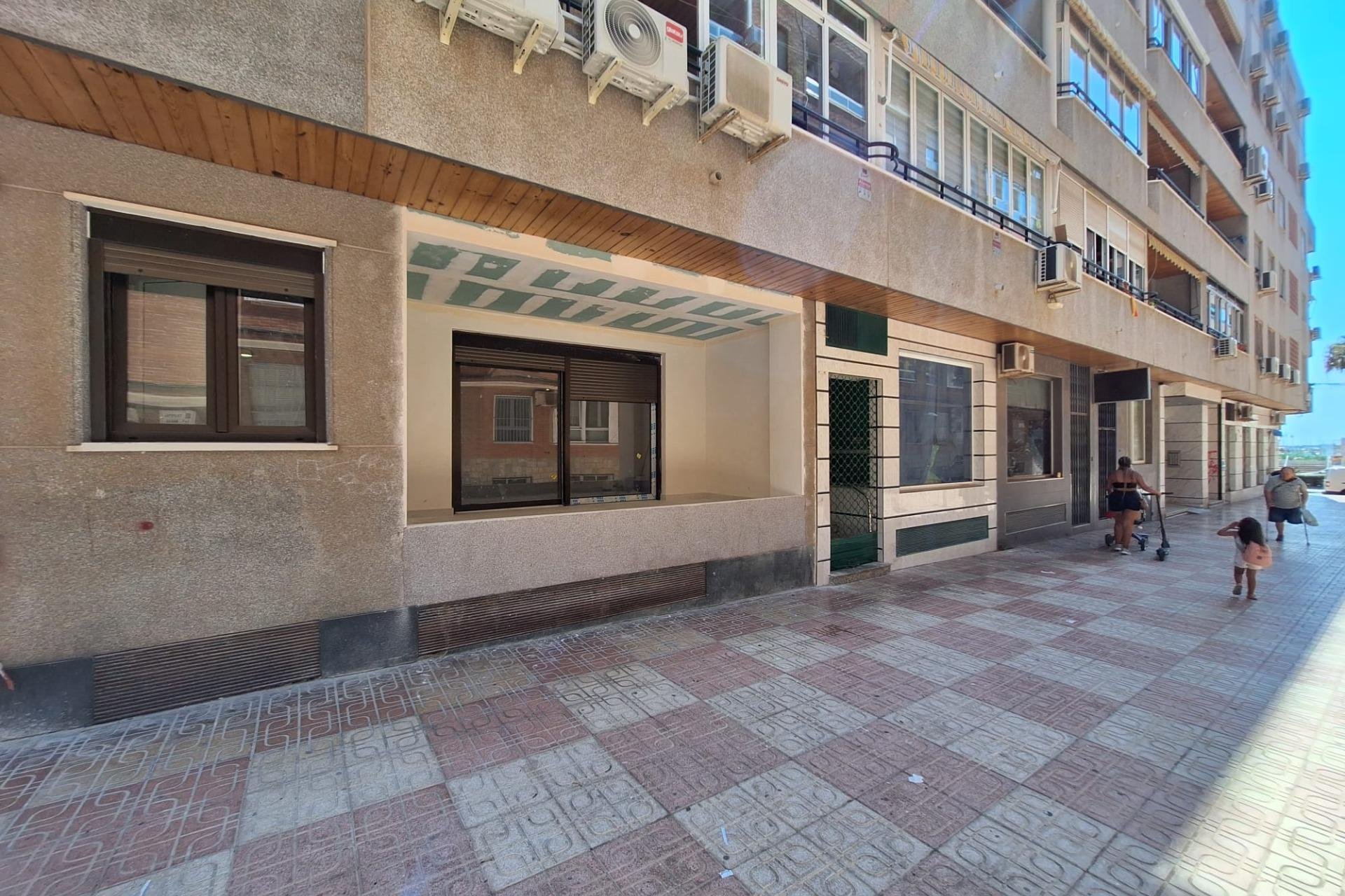 Herverkoop - Appartement -
Torrevieja - Acequion