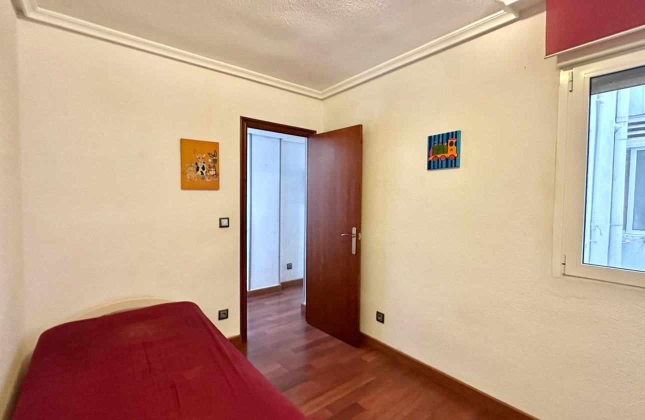 Herverkoop - Appartement -
Torrevieja - Acequion