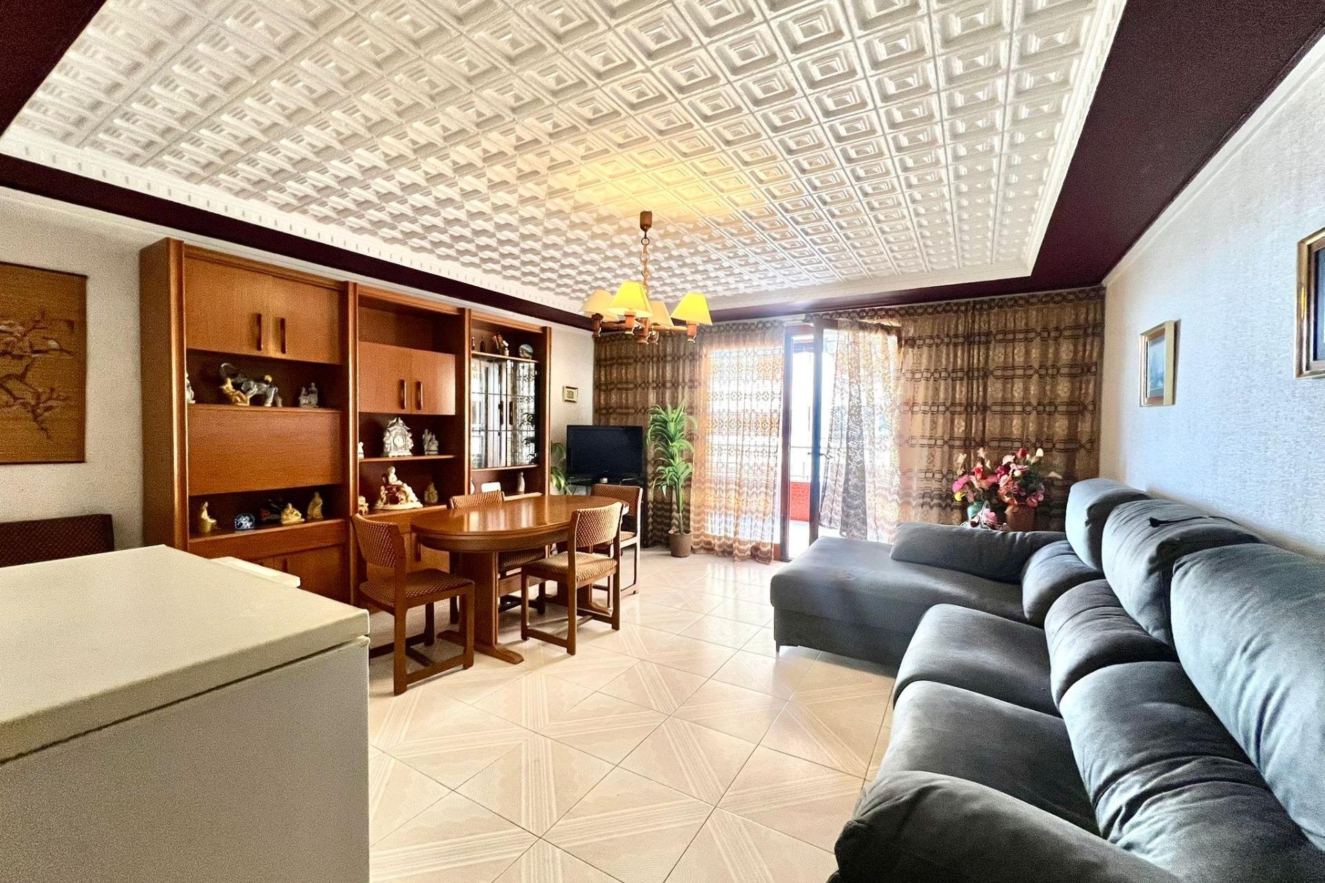 Herverkoop - Appartement -
Torrevieja - Acequion