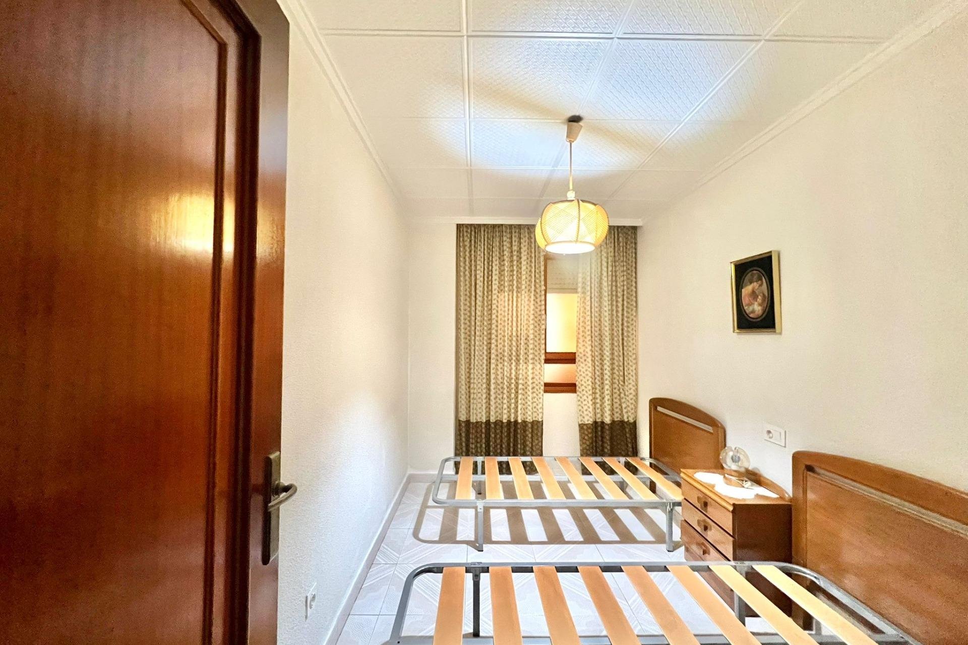 Herverkoop - Appartement -
Torrevieja - Acequion