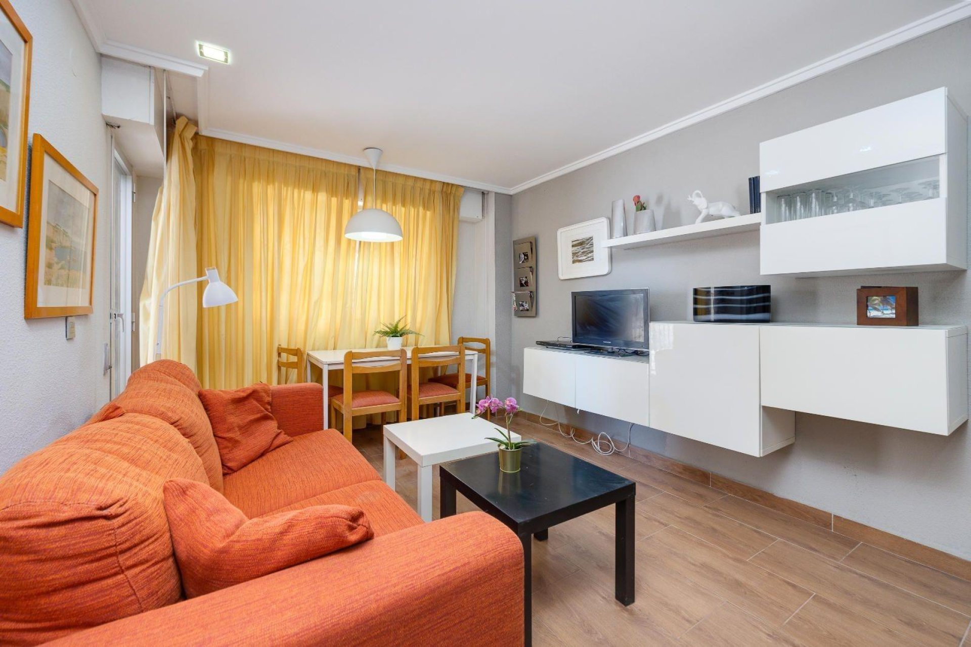 Herverkoop - Appartement -
Torrevieja - Acequion