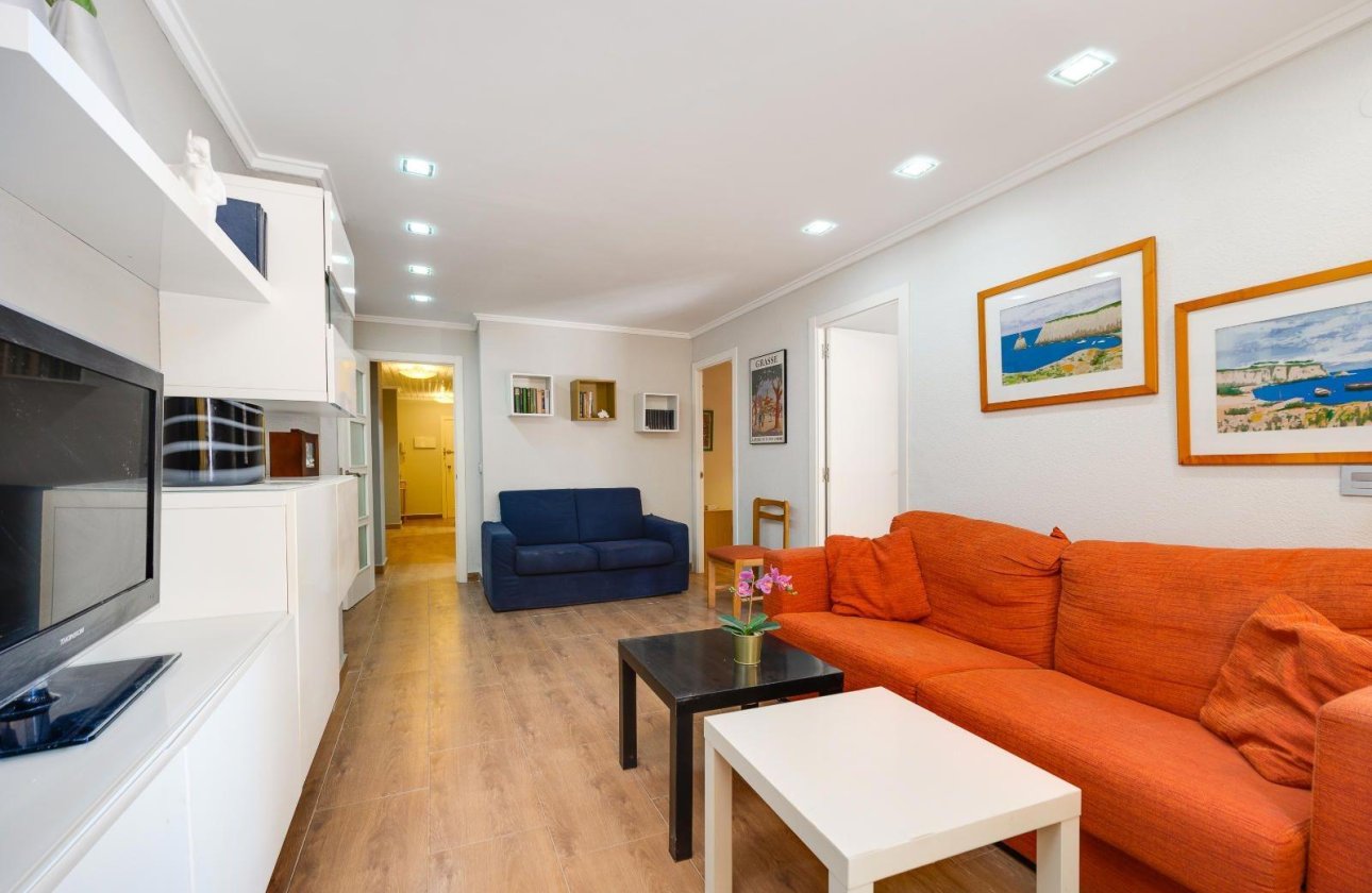 Herverkoop - Appartement -
Torrevieja - Acequion