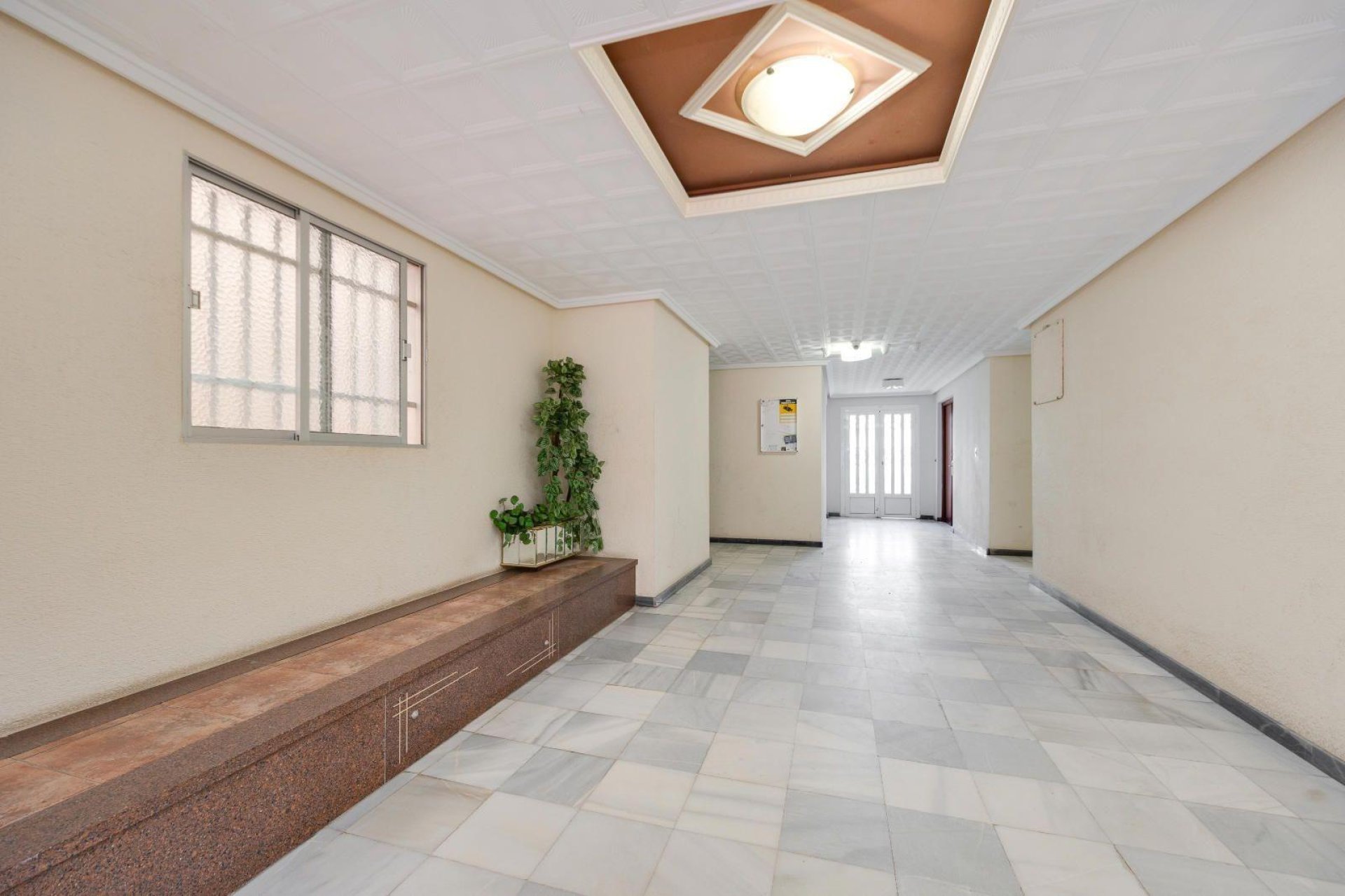 Herverkoop - Appartement -
Torrevieja - Acequion