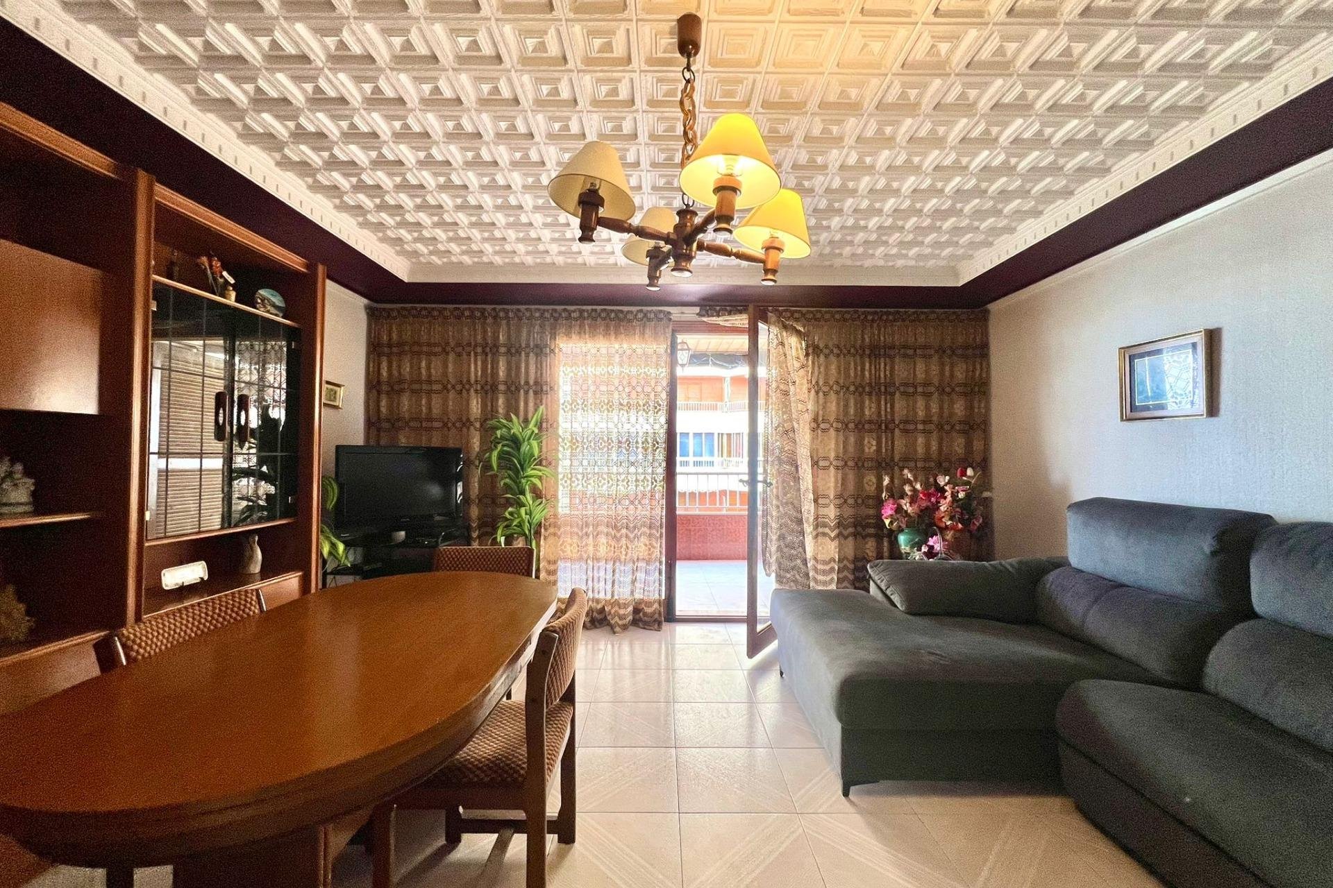 Herverkoop - Appartement -
Torrevieja - Acequion