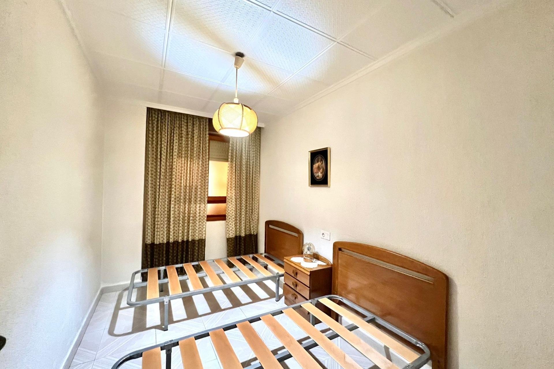 Herverkoop - Appartement -
Torrevieja - Acequion