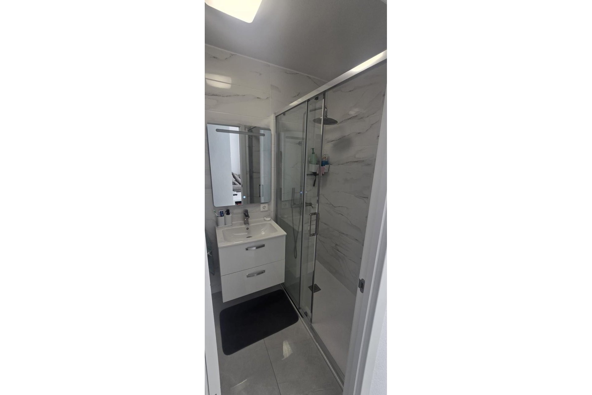Herverkoop - Appartement -
Torrevieja - Acequion