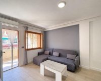 Herverkoop - Appartement -
Torrevieja - Acequion