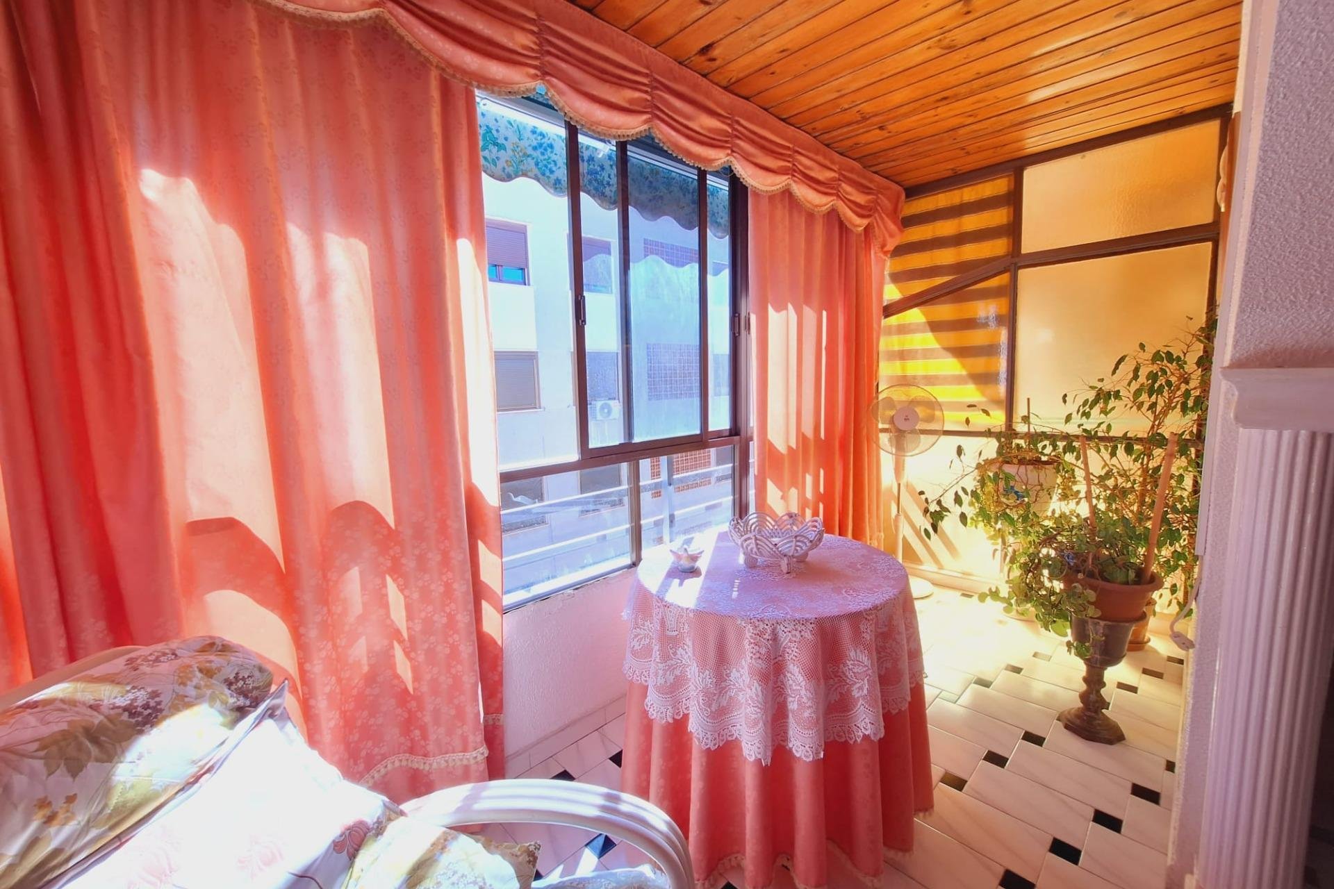 Herverkoop - Appartement -
Torrevieja - Acequion