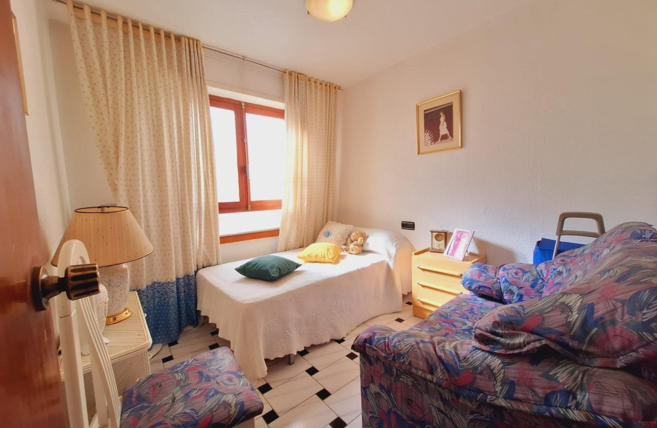 Herverkoop - Appartement -
Torrevieja - Acequion