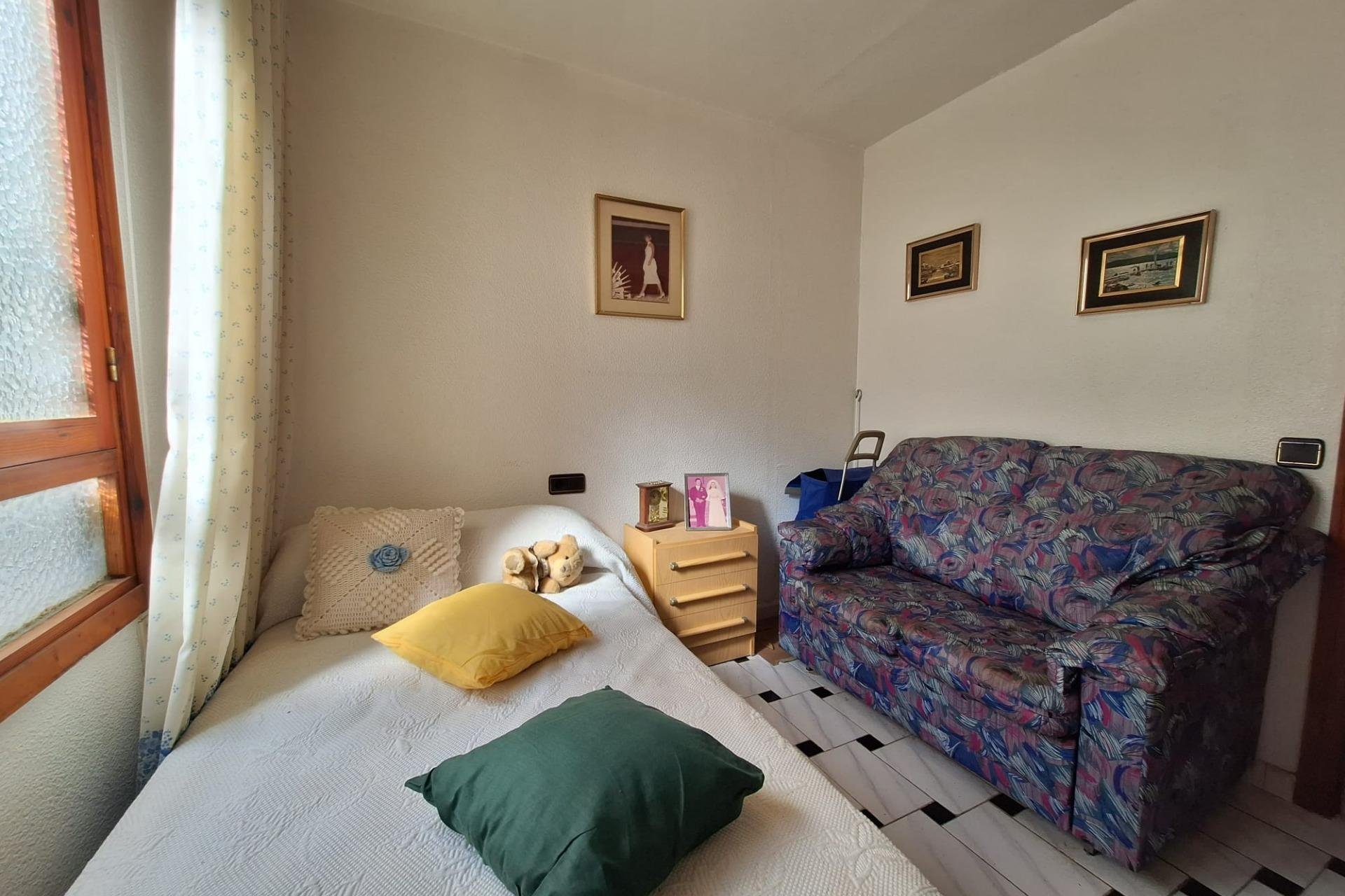 Herverkoop - Appartement -
Torrevieja - Acequion