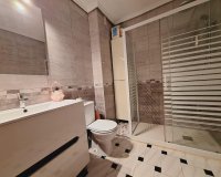 Herverkoop - Appartement -
Torrevieja - Acequion