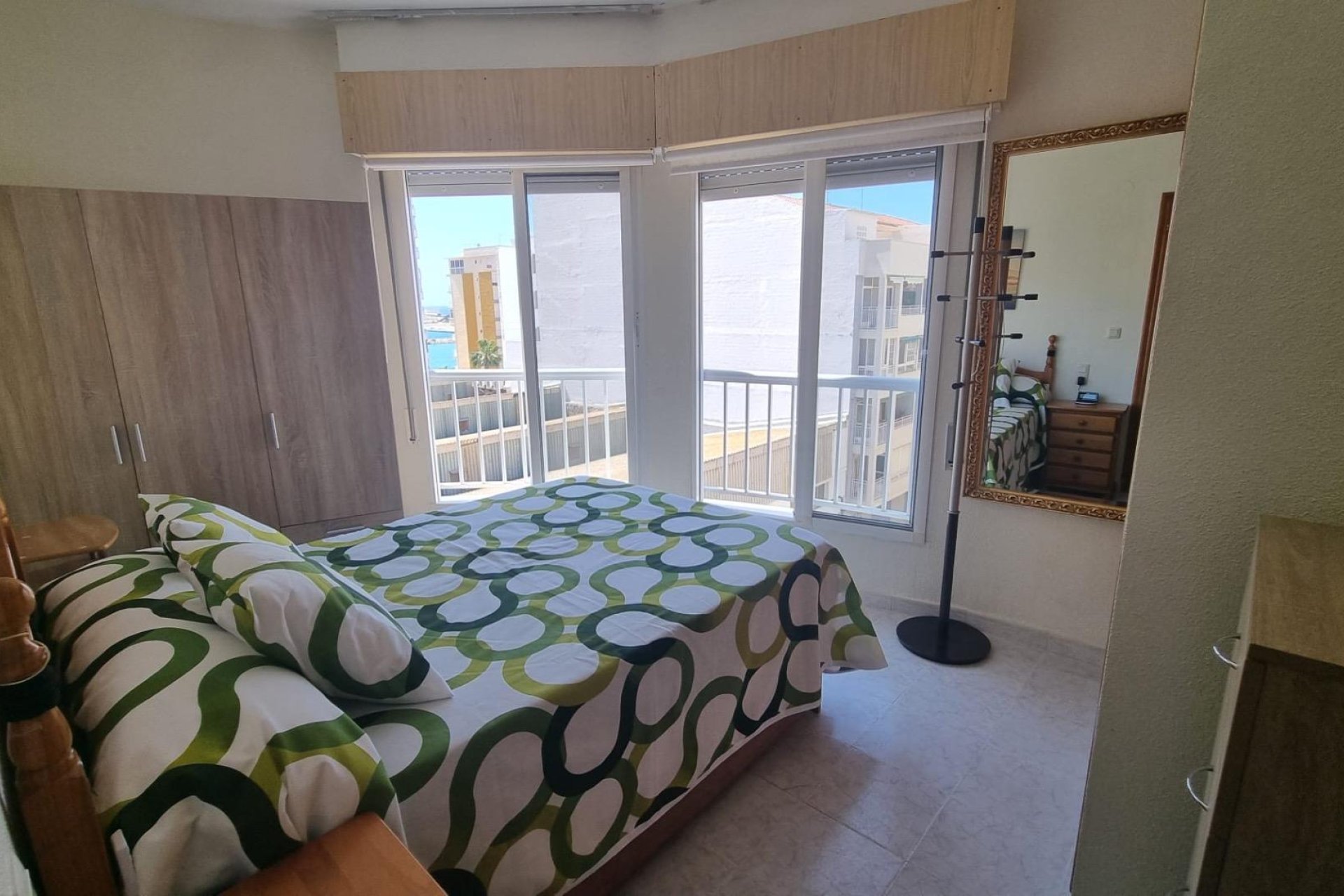 Herverkoop - Appartement -
Torrevieja - Acequion