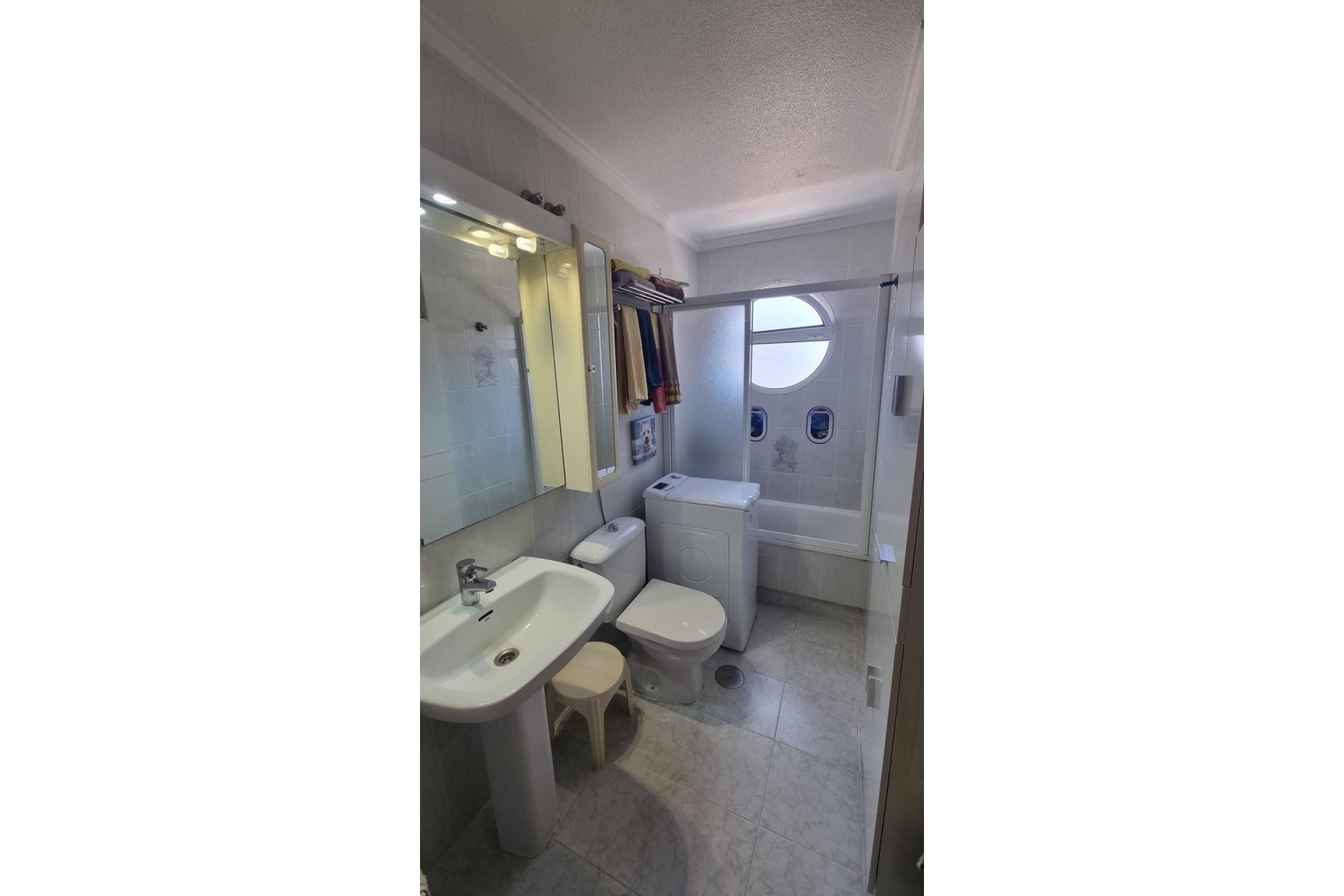 Herverkoop - Appartement -
Torrevieja - Acequion