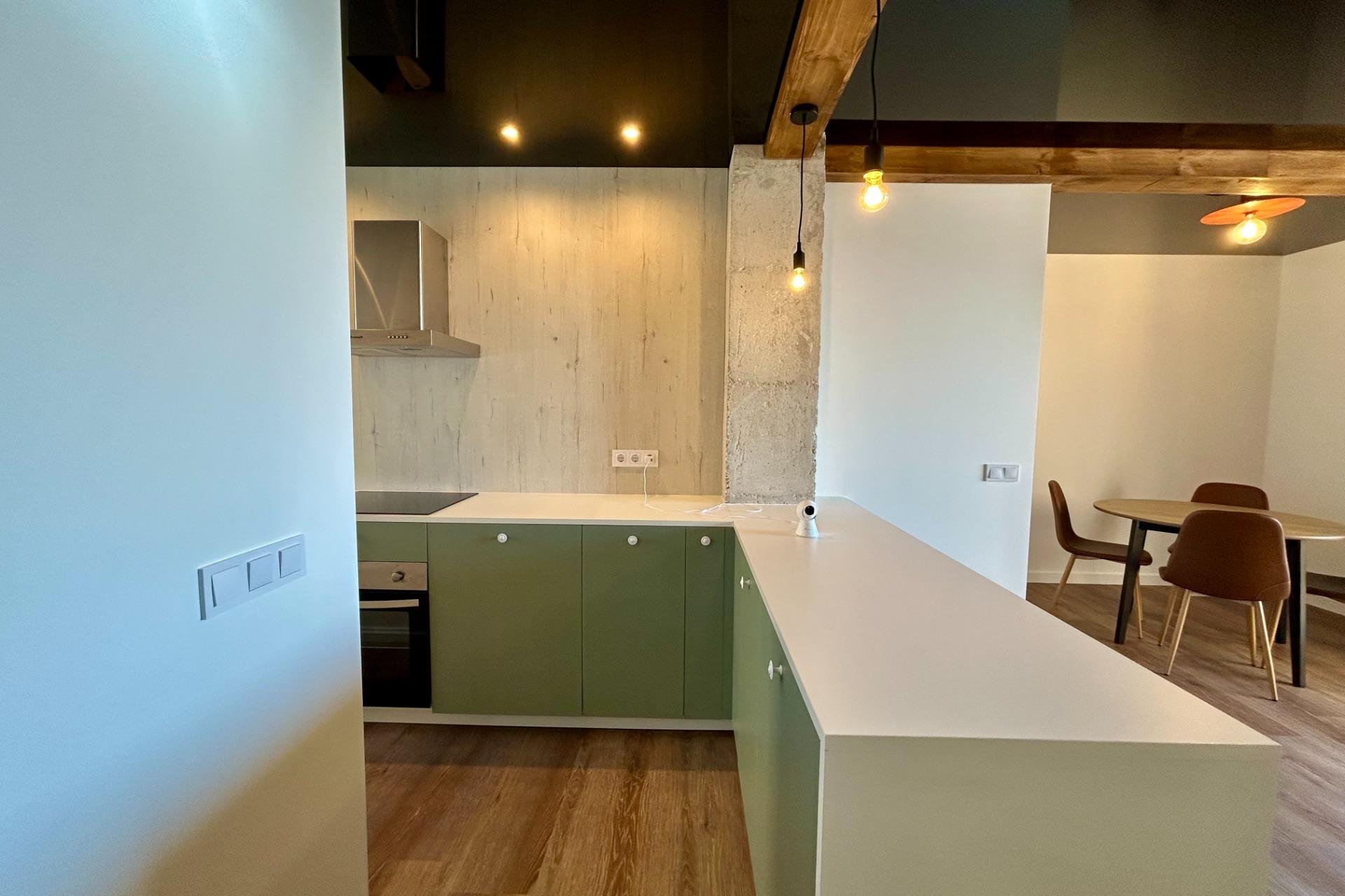 Herverkoop - Appartement -
Torrevieja - Acequion