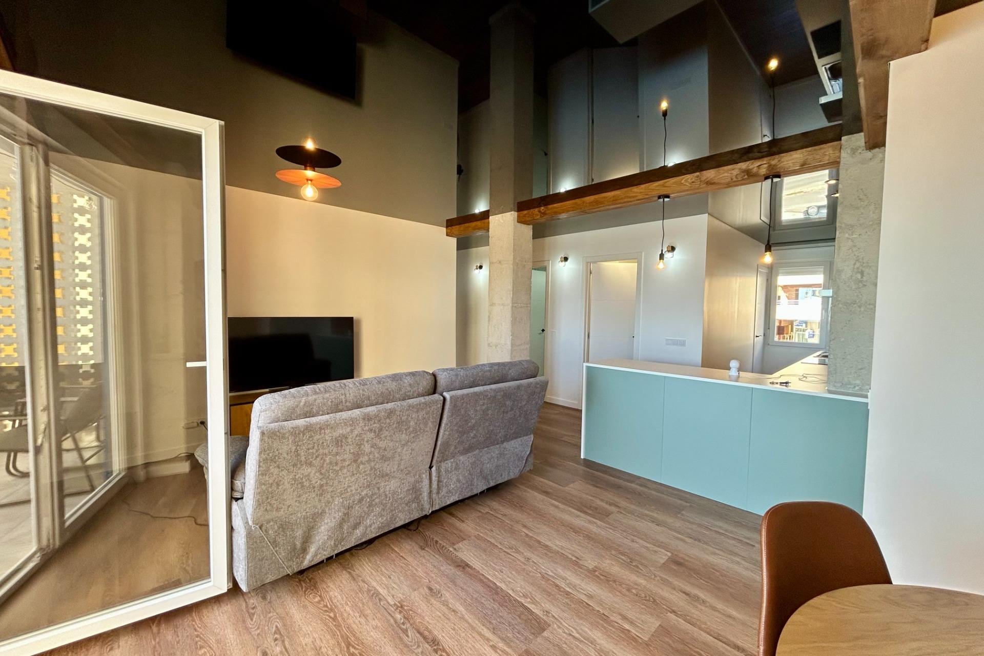 Herverkoop - Appartement -
Torrevieja - Acequion
