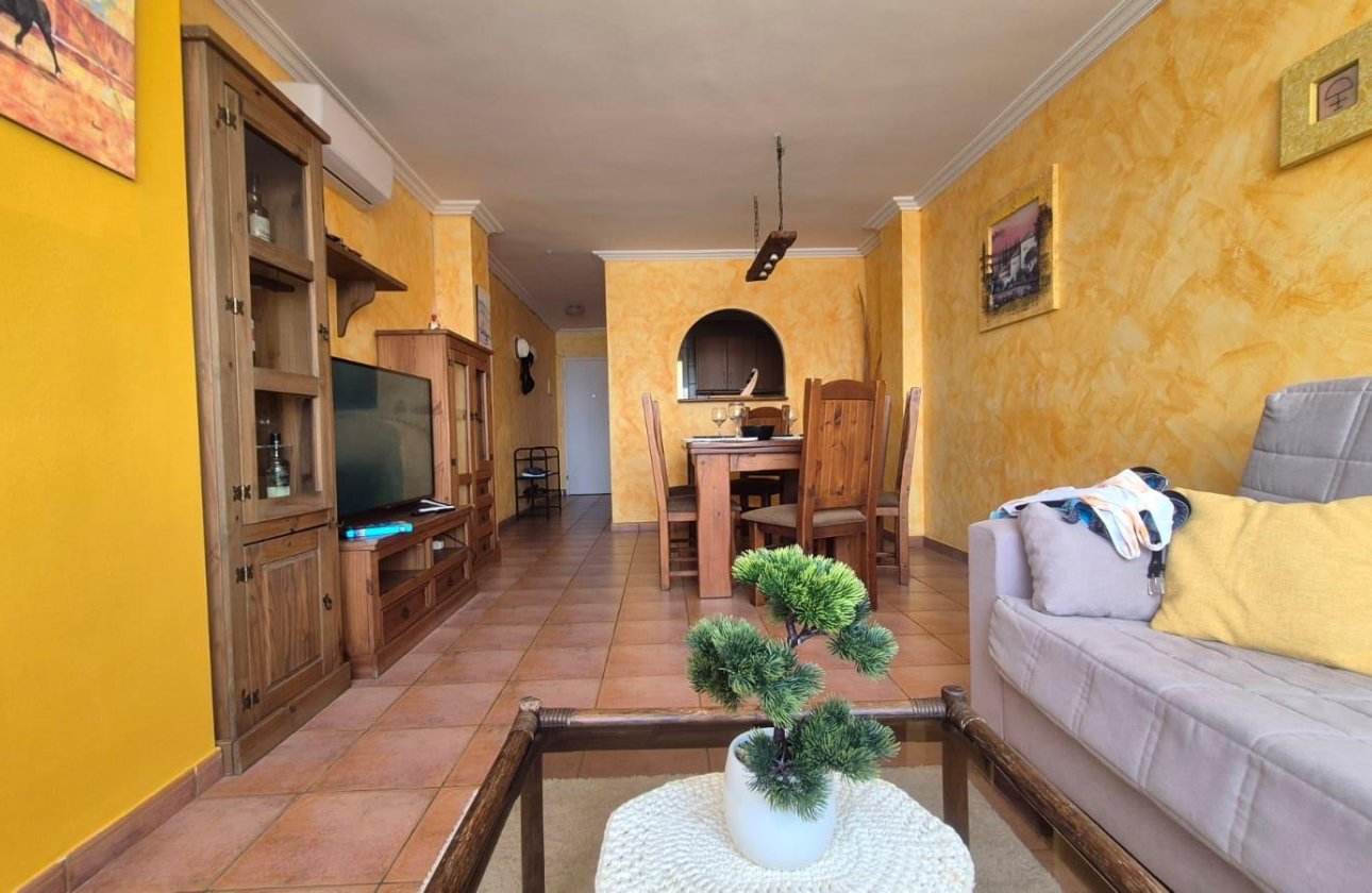 Herverkoop - Appartement -
Torrevieja - Acequion