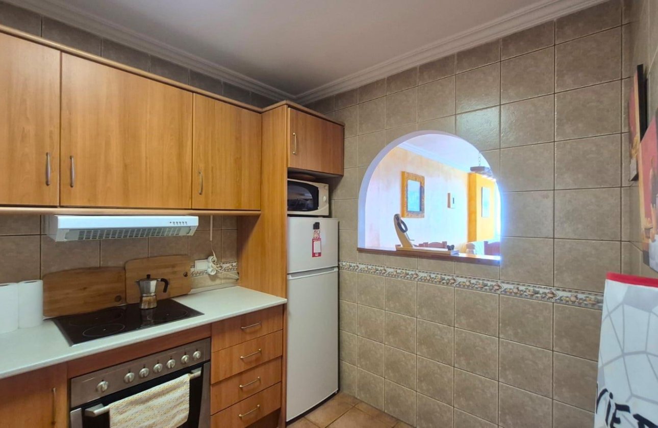 Herverkoop - Appartement -
Torrevieja - Acequion
