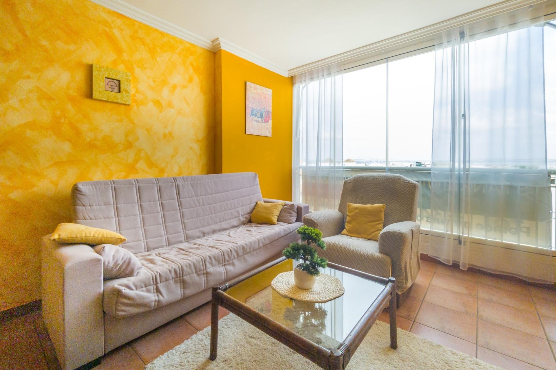 Herverkoop - Appartement -
Torrevieja - Acequion