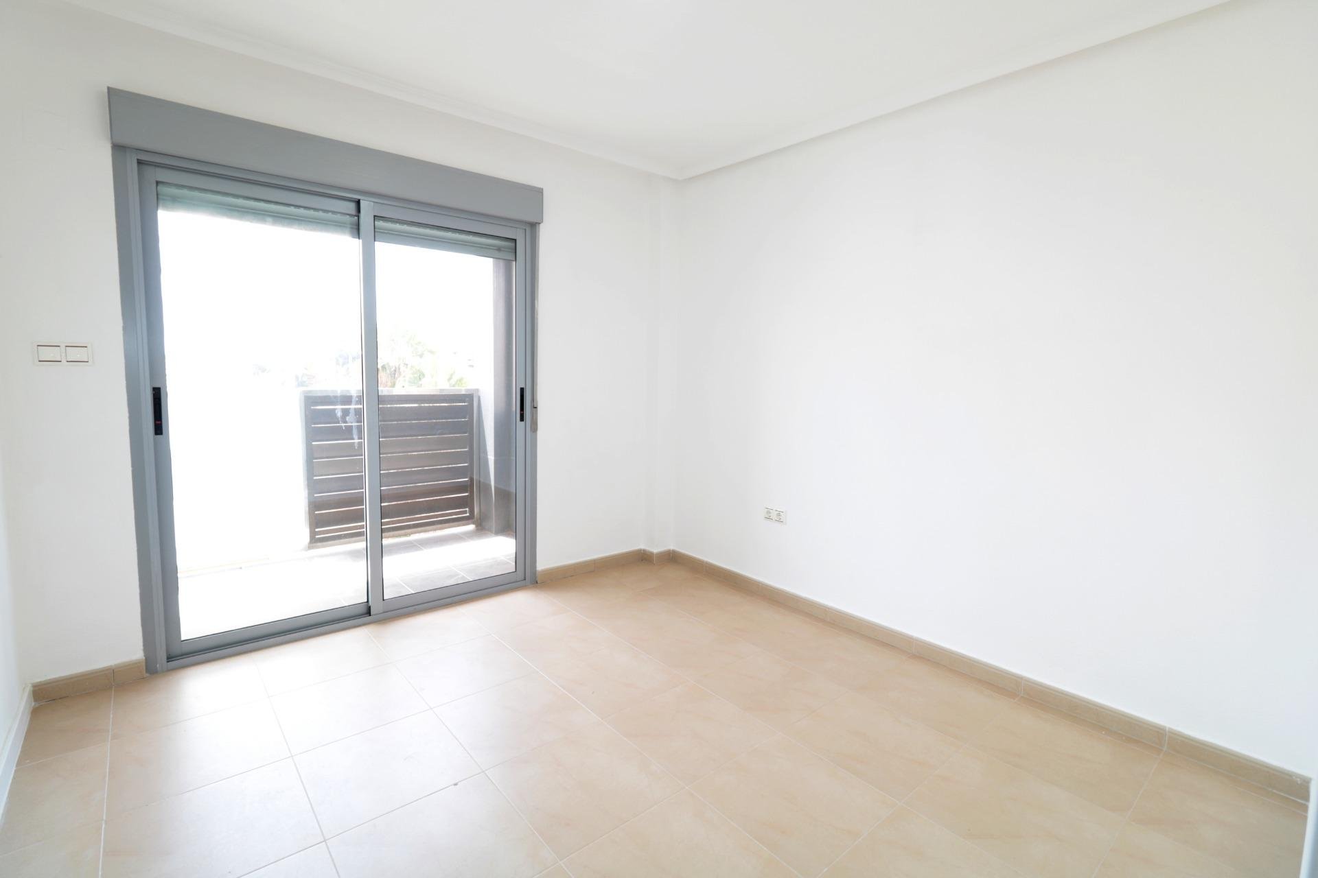 Herverkoop - Appartement -
Torrevieja - Acequion