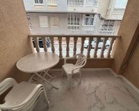 Herverkoop - Appartement -
Torrevieja - Acequion