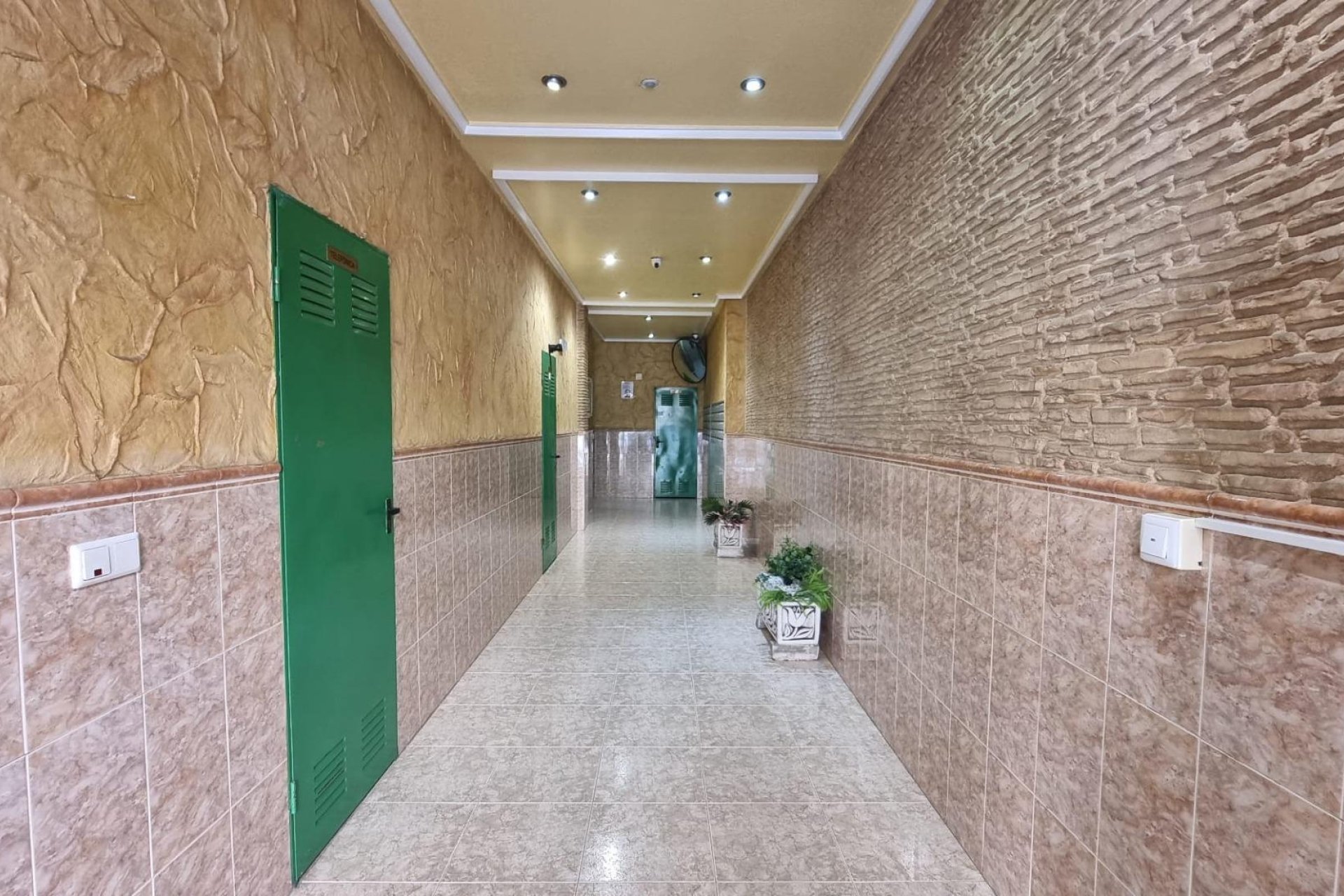 Herverkoop - Appartement -
Torrevieja - Acequion