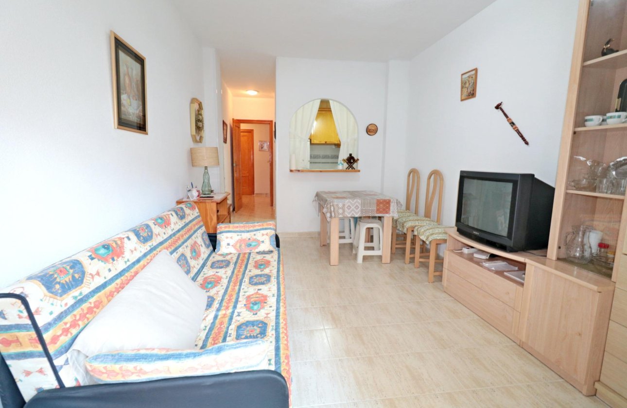 Herverkoop - Appartement -
Torrevieja - Acequion