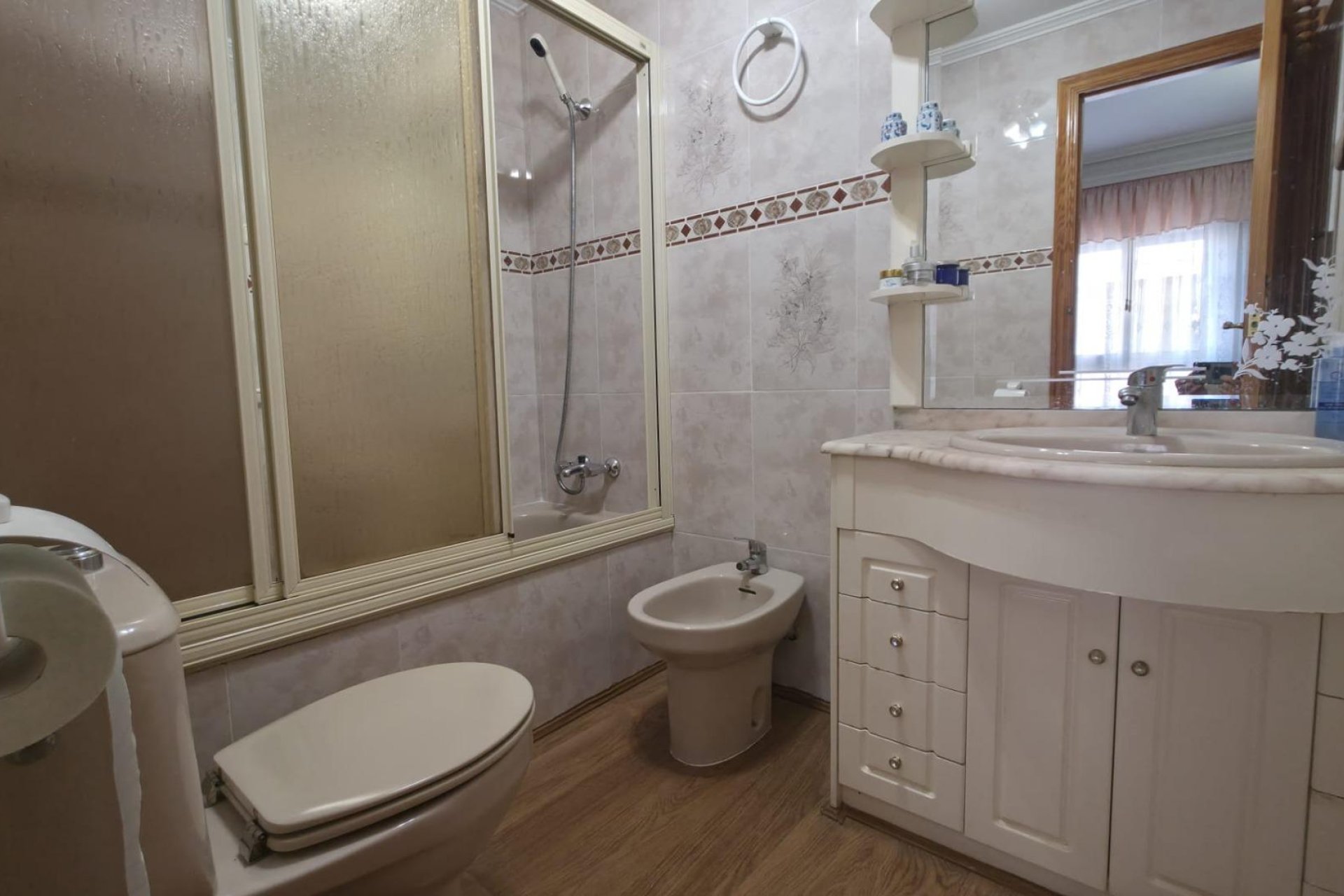 Herverkoop - Appartement -
Torrevieja - Acequion
