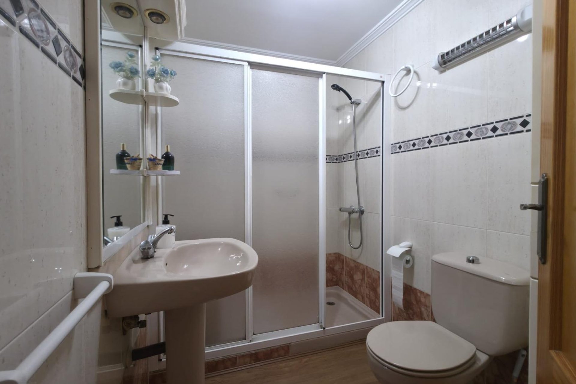 Herverkoop - Appartement -
Torrevieja - Acequion