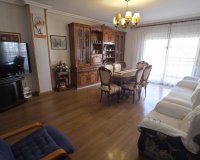 Herverkoop - Appartement -
Torrevieja - Acequion